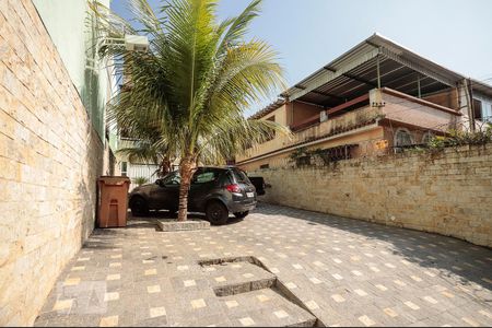 Casa à venda com 380m², 4 quartos e 8 vagas Casa à venda com 380m², 4 quartos e 8 vagasQuintal