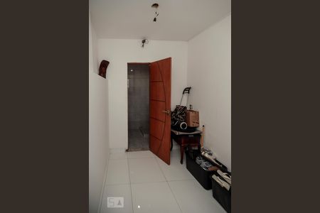 Casa à venda com 380m², 4 quartos e 8 vagas Casa à venda com 380m², 4 quartos e 8 vagasQuarto de Serviço