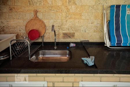 Casa à venda com 380m², 4 quartos e 8 vagas Casa à venda com 380m², 4 quartos e 8 vagasChurrasqueira