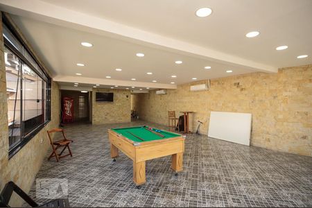 Casa à venda com 380m², 4 quartos e 8 vagas Casa à venda com 380m², 4 quartos e 8 vagasSalão de Festas