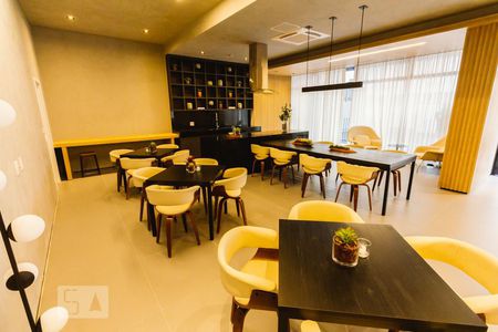 Apartamento à venda com 63m², 2 quartos e 1 vagaSalão de Festa