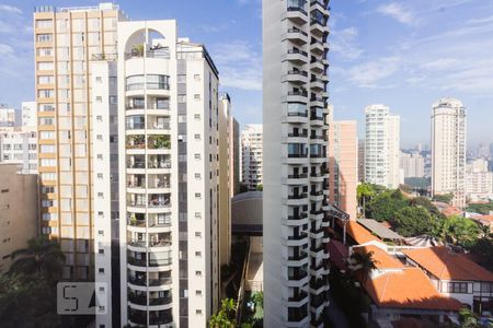 Sala Vista de apartamento à venda com 2 quartos, 63m² em Perdizes, São Paulo
