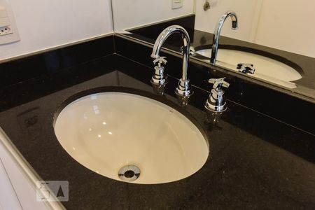 Apartamento à venda com 63m², 2 quartos e 1 vagaBanheiro 2 Pia