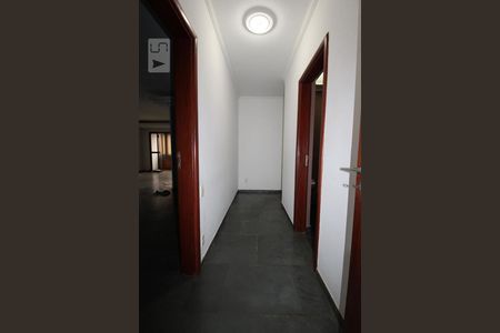 Apartamento para alugar com 235m², 3 quartos e 2 vagasCorredor