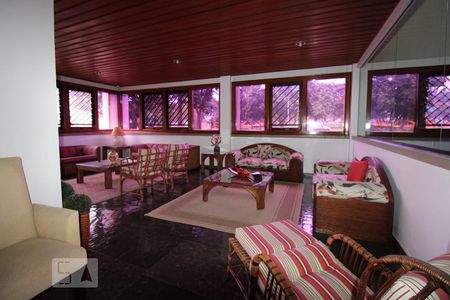 Apartamento para alugar com 235m², 3 quartos e 2 vagasÁrea comum - Salão de festas