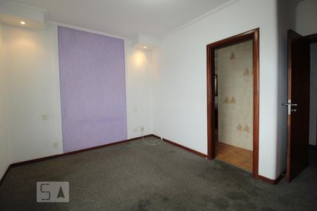 Apartamento para alugar com 235m², 3 quartos e 2 vagasQuarto 2 (suíte)