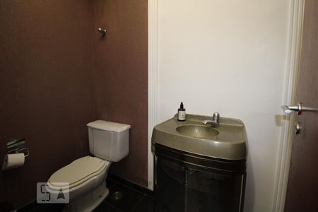 Apartamento para alugar com 235m², 3 quartos e 2 vagasLavabo