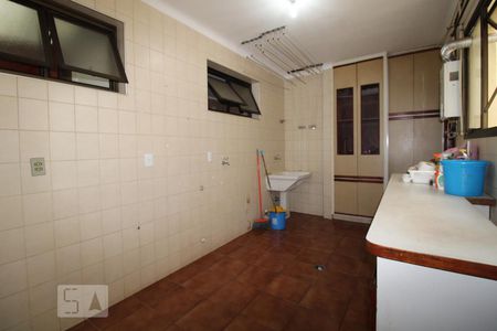 Apartamento para alugar com 235m², 3 quartos e 2 vagasÁrea de Serviço