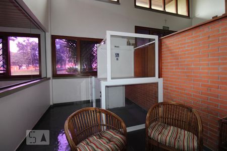 Apartamento para alugar com 235m², 3 quartos e 2 vagasHall do salão de festas (com elevador)