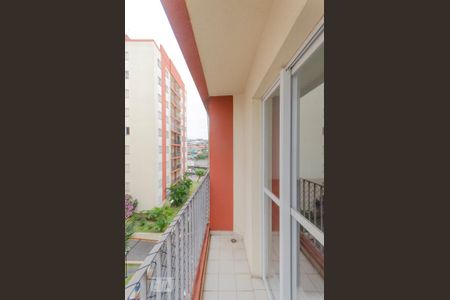 Sacada Sala de apartamento para alugar com 3 quartos, 70m² em Vila Araguaia, São Paulo