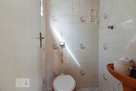 Banheiro  de casa para alugar com 1 quarto, 50m² em Vila Cleonice, São Paulo