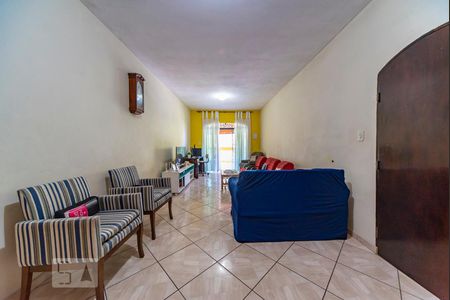 Sala de casa à venda com 4 quartos, 168m² em Parque Gerassi, Santo André