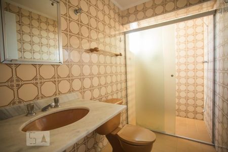 Banheiro de apartamento para alugar com 2 quartos, 80m² em Campo Belo, São Paulo