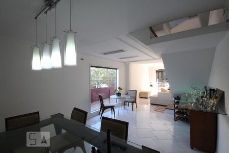 Sala de Jantar de casa à venda com 3 quartos, 280m² em Jardim Santa Rosa, Taboão da Serra
