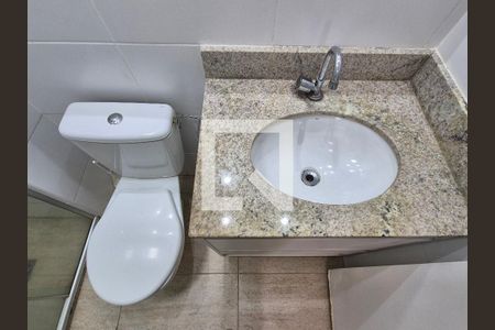 Apartamento à venda com 70m², 2 quartos e 1 vagaBanheiro social