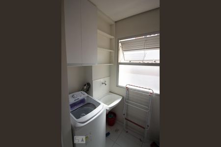 Apartamento para alugar com 46m², 2 quartos e 1 vagaÁrea de Serviço