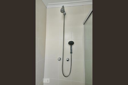 Apartamento à venda com 158m², 3 quartos e 3 vagasChuveiro