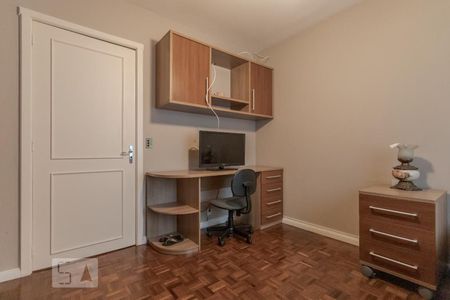 Casa à venda com 329m², 4 quartos e 3 vagas Casa à venda com 329m², 4 quartos e 3 vagasQuarto 1