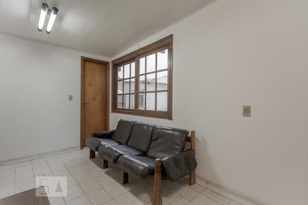 Casa à venda com 329m², 4 quartos e 3 vagas Casa à venda com 329m², 4 quartos e 3 vagasÁrea de Churrasco