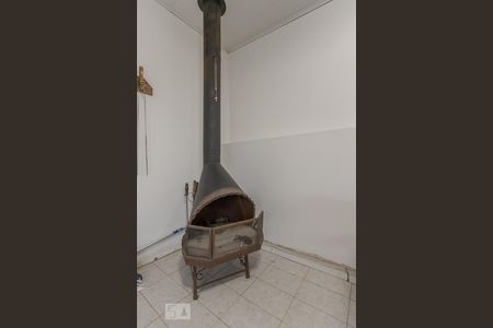 Casa à venda com 329m², 4 quartos e 3 vagas Casa à venda com 329m², 4 quartos e 3 vagasÁrea de Churrasco