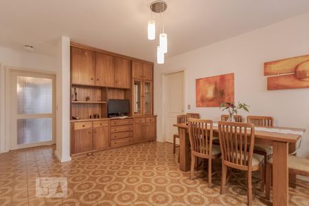 Sala de Jantar de casa à venda com 4 quartos, 329m² em Chácara das Pedras, Porto Alegre