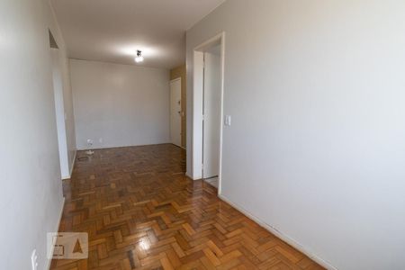 Sala de apartamento para alugar com 2 quartos, 70m² em Guará I, Brasília