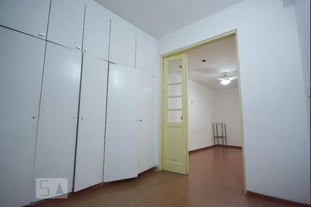 Apartamento para alugar com 70m², 1 quarto e sem vaga Apartamento para alugar com 70m², 1 quarto e sem vagaQuarto