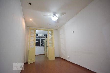 Quarto de apartamento para alugar com 1 quarto, 70m² em Centro, Rio de Janeiro