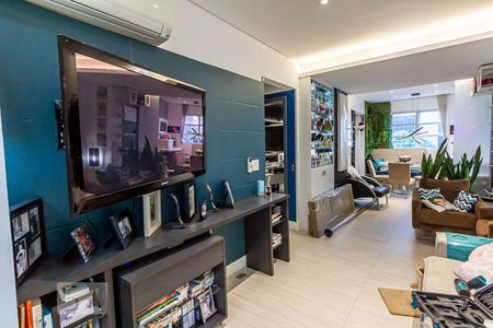 Sala de apartamento à venda com 3 quartos, 127m² em Higienópolis, São Paulo