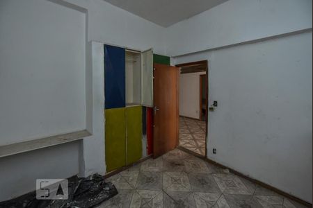 Casa à venda com 300m², 9 quartos e 4 vagasSegundo Pavimento Quarto 6