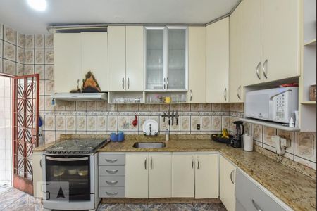 Casa à venda com 300m², 9 quartos e 4 vagasCozinha - Torneira