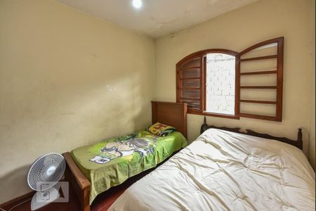 Casa à venda com 300m², 9 quartos e 4 vagasQuarto 2