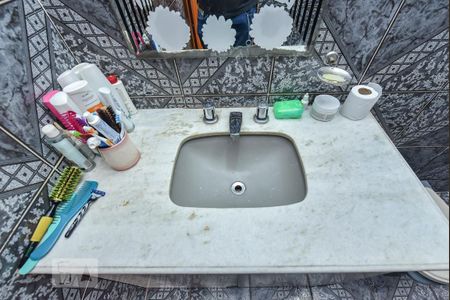 Casa à venda com 300m², 9 quartos e 4 vagasBanheiro Suíte