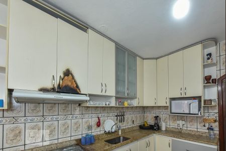 Casa à venda com 300m², 9 quartos e 4 vagasCozinha