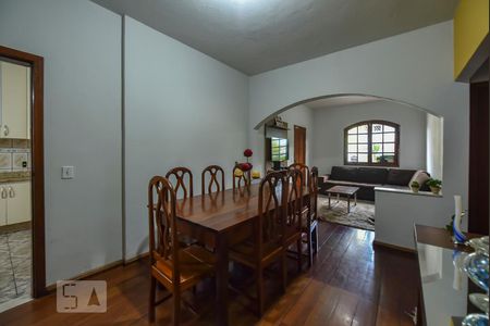 Sala de Jantar  de casa à venda com 9 quartos, 300m² em Betânia, Belo Horizonte