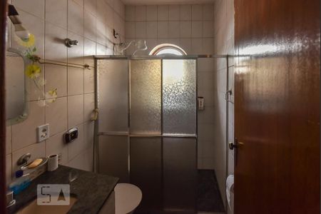 Casa à venda com 300m², 9 quartos e 4 vagasBanheiro Social