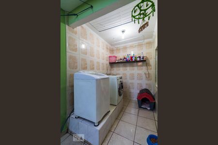 Casa à venda com 100m², 4 quartos e 2 vagasÁrea de Serviço