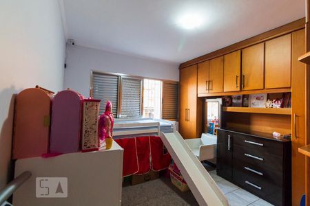 Casa à venda com 100m², 4 quartos e 2 vagasQuarto 2 - Suíte