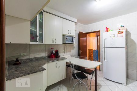 Casa à venda com 100m², 4 quartos e 2 vagasCozinha