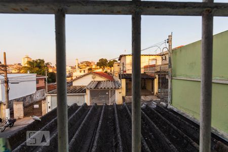 Casa à venda com 100m², 4 quartos e 2 vagasVista