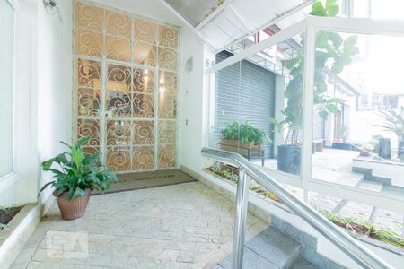 Apartamento para alugar com 90m², 2 quartos e 1 vaga Apartamento para alugar com 90m², 2 quartos e 1 vagaFachada