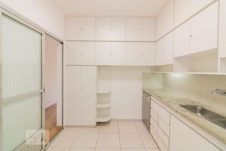 Apartamento para alugar com 90m², 2 quartos e 1 vaga Apartamento para alugar com 90m², 2 quartos e 1 vagaCozinha