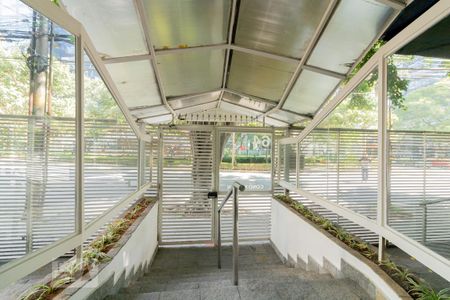 Apartamento para alugar com 90m², 2 quartos e 1 vaga Apartamento para alugar com 90m², 2 quartos e 1 vagaPortaria
