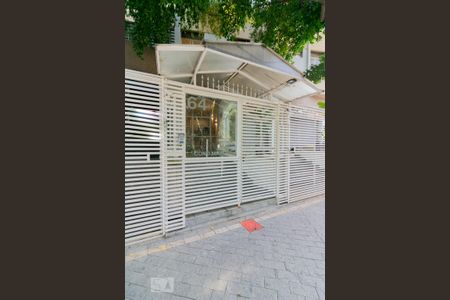 Apartamento para alugar com 90m², 2 quartos e 1 vaga Apartamento para alugar com 90m², 2 quartos e 1 vagaFachada