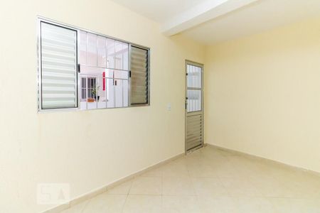 Quarto de casa para alugar com 1 quarto, 60m² em Parque Vitoria, São Paulo