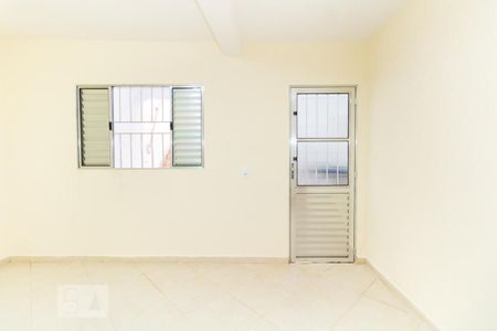 Quarto de casa para alugar com 1 quarto, 60m² em Parque Vitoria, São Paulo
