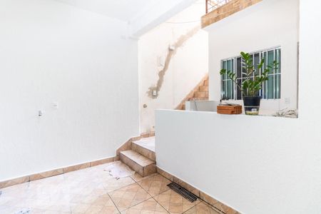 Casa para alugar com 60m², 1 quarto e sem vagaÁrea de Serviço