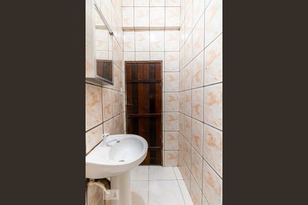 Casa para alugar com 60m², 1 quarto e sem vagaBanheiro