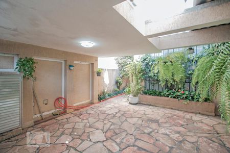 Casa à venda com 170m², 3 quartos e 2 vagasGaragem