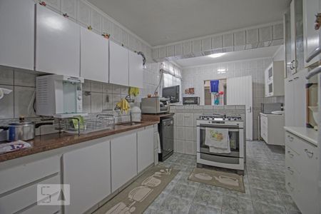 Casa à venda com 170m², 3 quartos e 2 vagasCozinha